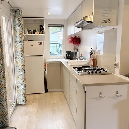 Mobil-home 2 *